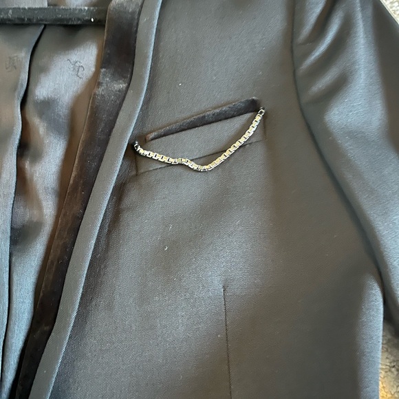 Like new Kooples Stylish velvet trimmed blazer, dress up or down! - Picture 2 of 6